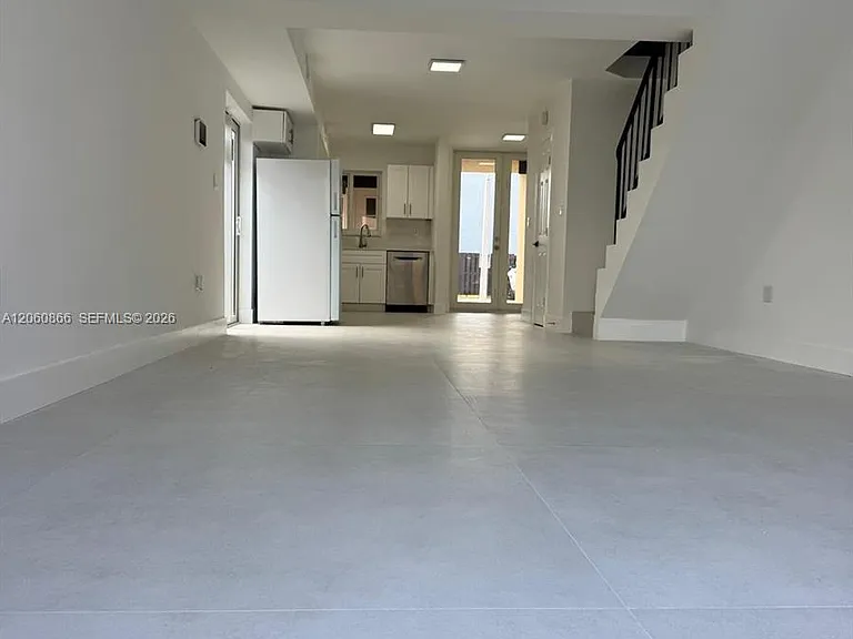 1115 W 38th Ter #50 — Photo 4
