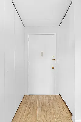Sold by Keller Williams NYC | media 7