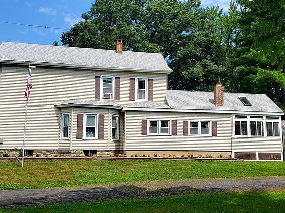 3rd image of 34 Washington Ave