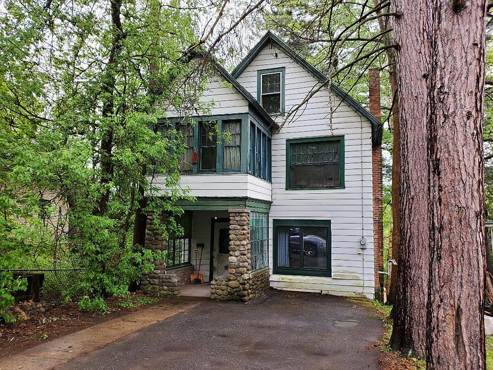 64 Margaret St, Saranac Lake, NY 12983 Zillow
