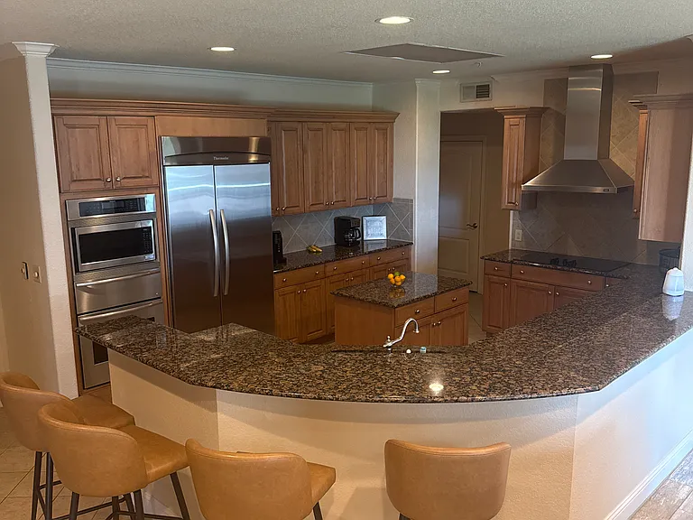 201 W Capricorn Dr #N102 — Photo 3