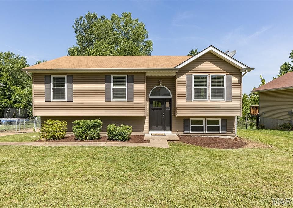 1st image of 1408 Castlemill Dr