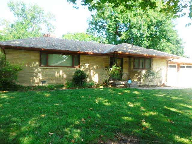 Stone/Brick exterior