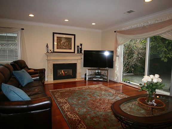 5th image of 1151 Bennington Dr