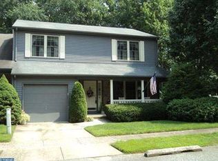 4 Crestwick Ct, Medford, NJ 08055