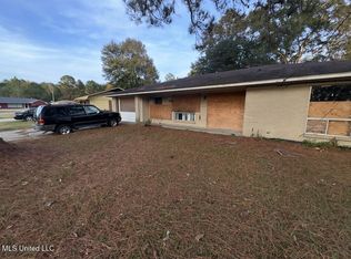 3833 John F Kennedy Blvd, Jackson, MS 39213