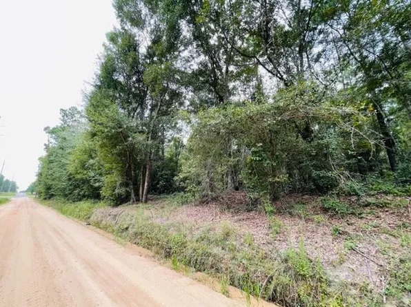 5 Harold Tyson Rd, Tifton, GA 31794