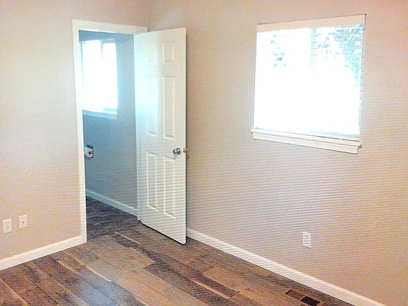 Master bath off bedroom