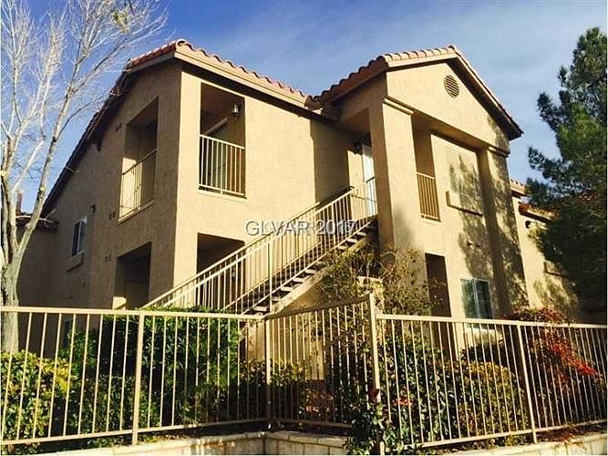 1st image of 2110 N Los Feliz St #2079