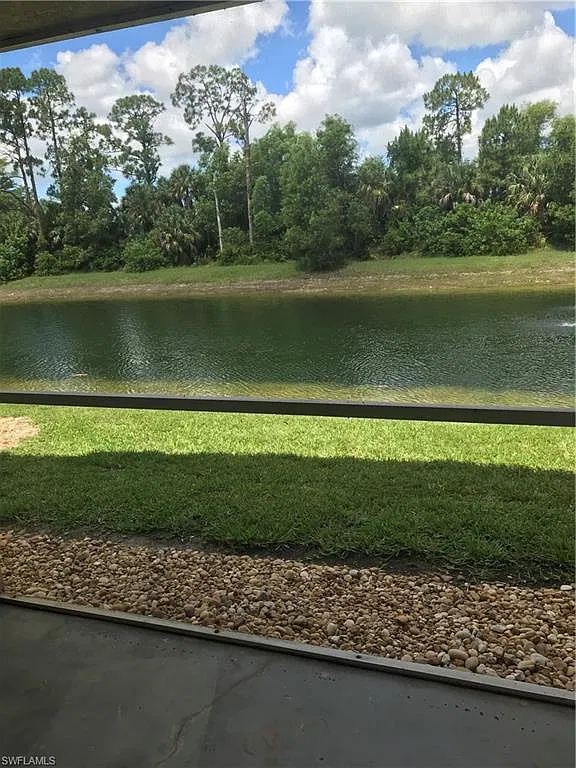 2 bed, 2.0 bath, 1000 sqft, $1,700 — Photo 3