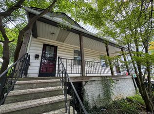 350 Warburton Ave, Hastings On Hudson, NY 10706