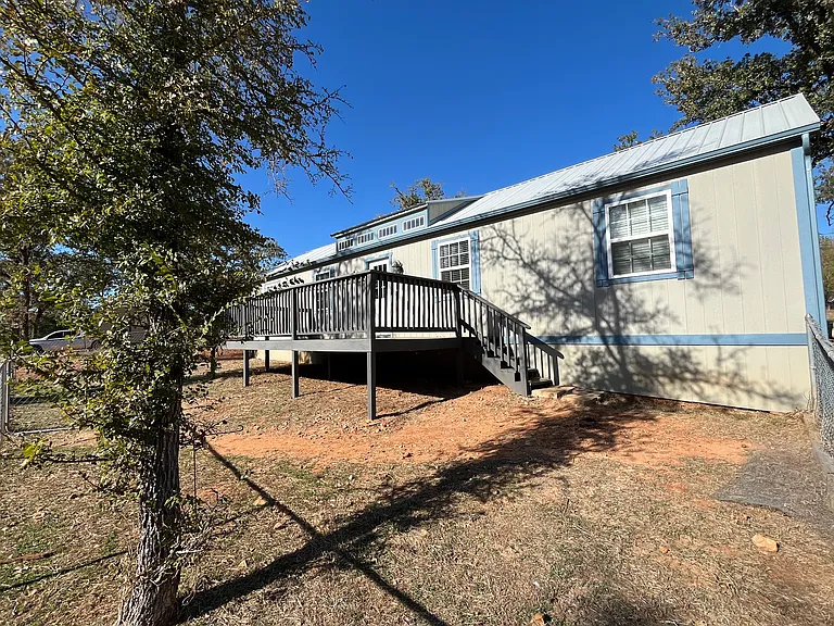 126 Deer Lake Dr #D — Photo 5
