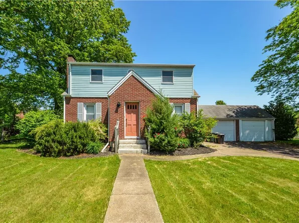 7 Maple St, Quakertown, PA 18951