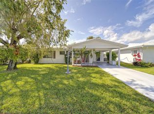 8422 NW 59th Ct, Tamarac, FL 33321