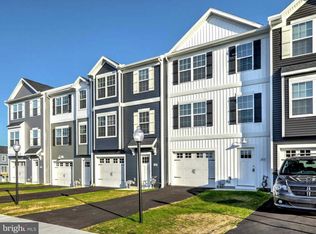 95 Deatrick Dr, Gettysburg, PA 17325