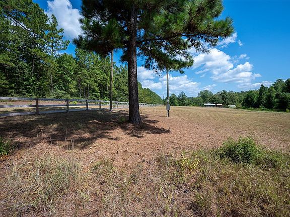 3rd image of 247 Blooming Dogwood Rd