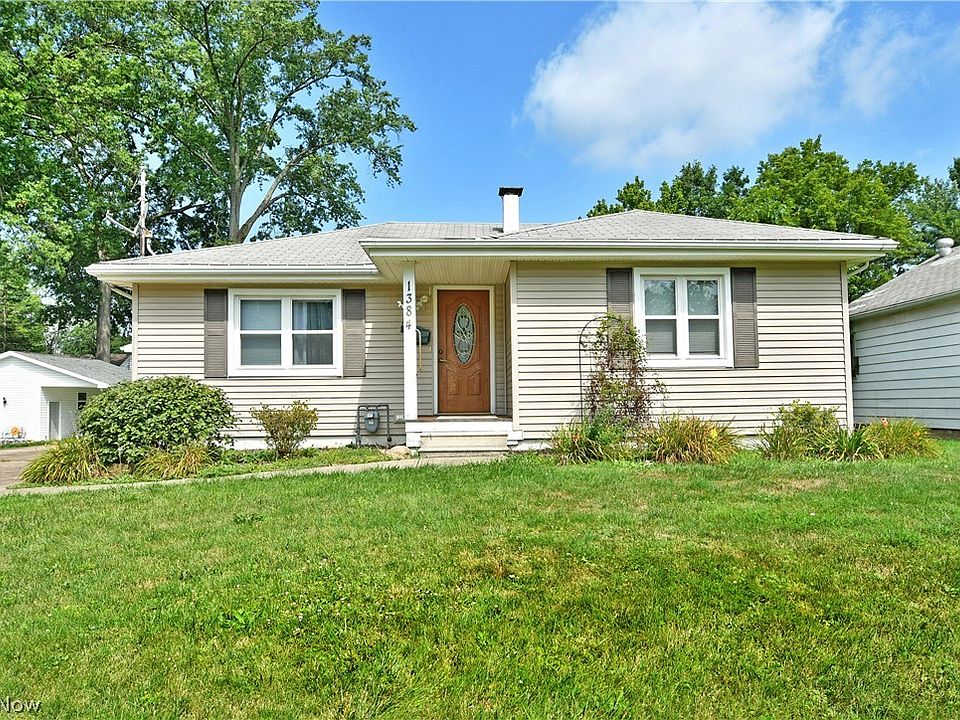 1st image of 1384 Meadowbrook Ave SE