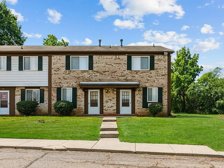 Residences at Grand Blanc Apartments - Grand Blanc, MI — Photo 43