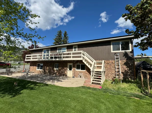 5625 Shasta Way, Klamath Falls, OR 97603