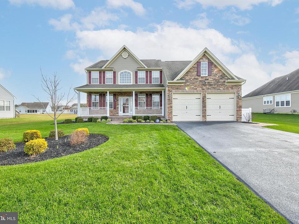 1st image of 24795 Shoreline Dr
