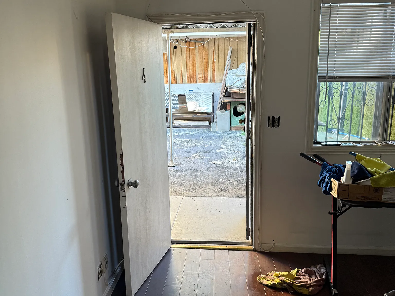 1 bed, 300 sqft, $1,400 — Photo 2