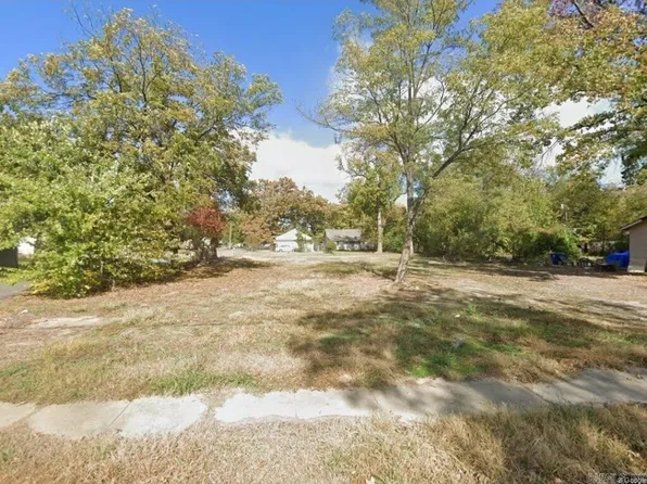723 W 35th St, North Little Rock, AR 72118