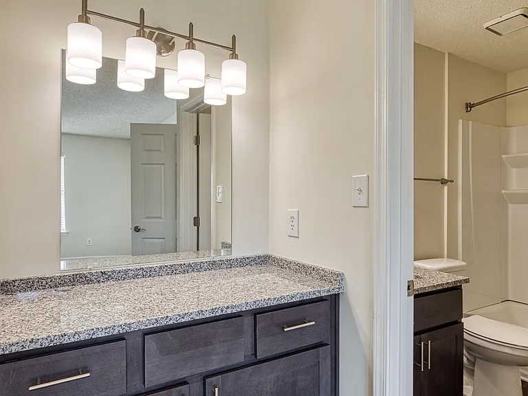 Latitudes Apartments — Photo 31