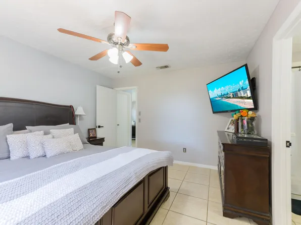 1181 SW Goodman Avenue, Port St Lucie, FL 34953