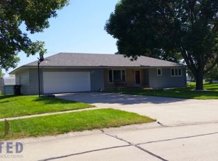 514 Silver Ln, Sergeant Bluff, IA 51054