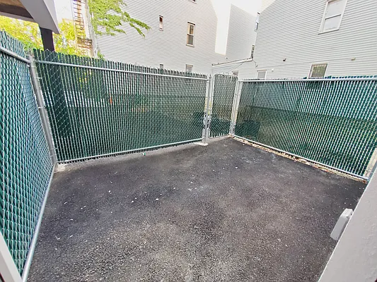 Rented by Corcoran | media 21