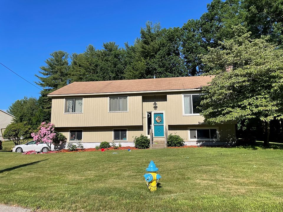 2nd image of 7 Yorkway Dr