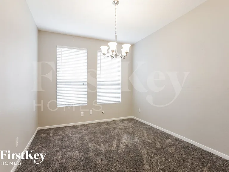 1826 Sun Point Ct — Photo 4