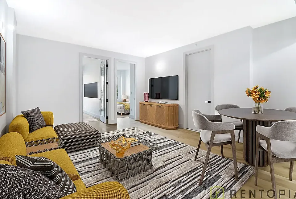 1884 Broadway #523