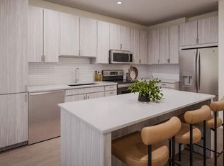 Alta New Carrollton, Hyattsville, MD 20784