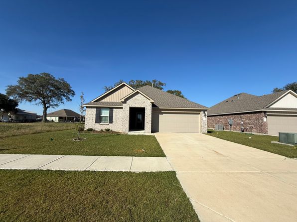 142 Senator Picard Dr