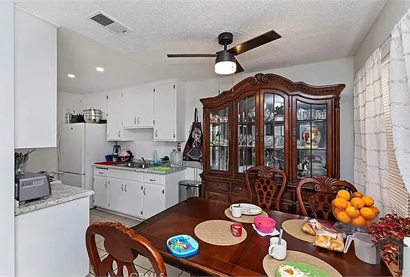 2989 Canyon Crest Dr #A — Photo 8