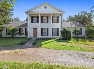16035 W Dedeaux Rd, Gulfport, MS 39503