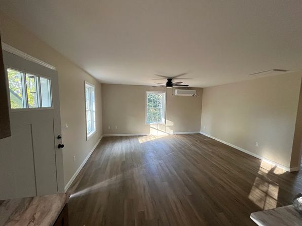 241 Mudget Hill Rd #1