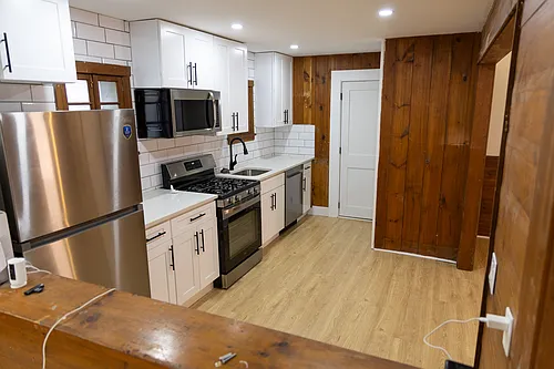 11 Jefferson St #1A Photo 1
