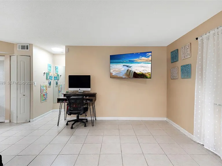 301 SW 86th Ave #101 — Photo 8