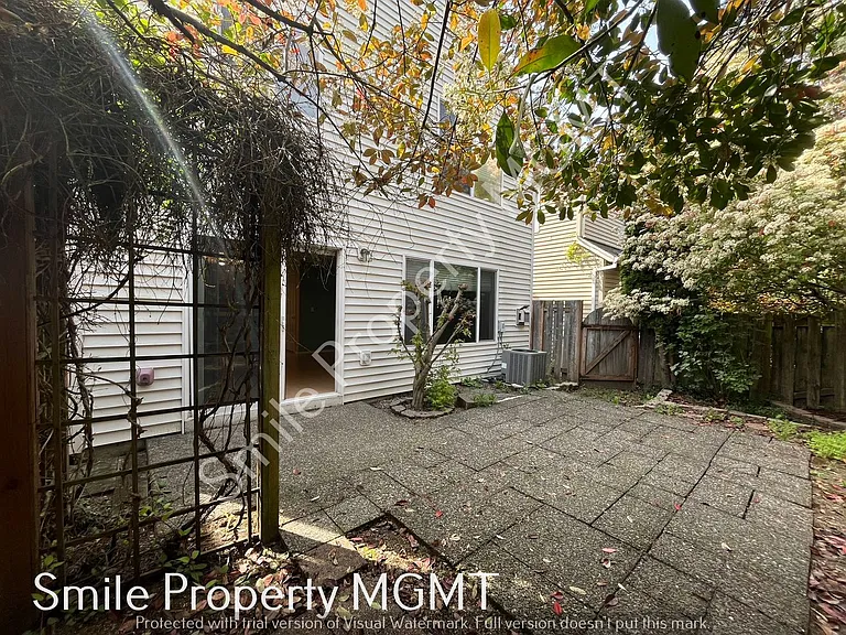 6578 NW Wenmarie Dr — Photo 17