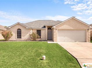 1813 Sunspur Rd, New Braunfels, TX 78130