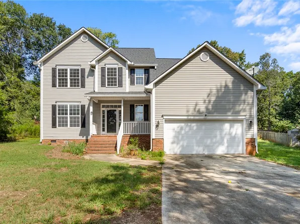 102 Pine Ct, Piedmont, SC 29673