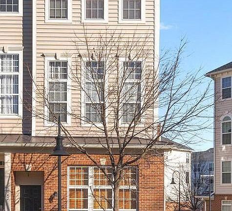 3rd image of 6042 Aster Haven Cir