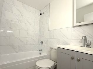 76-18 Grand Central Pkwy #SR-2F, Forest Hills, NY 11375