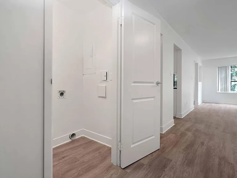 6597 Applecross Rd — Photo 22