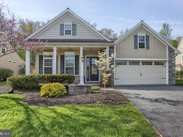 1033 Northgate Dr, Lebanon, PA 17042