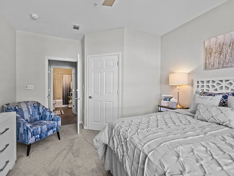 Magnolia Heights — Photo 18