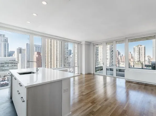 501 East 74th Street image 23 of 23