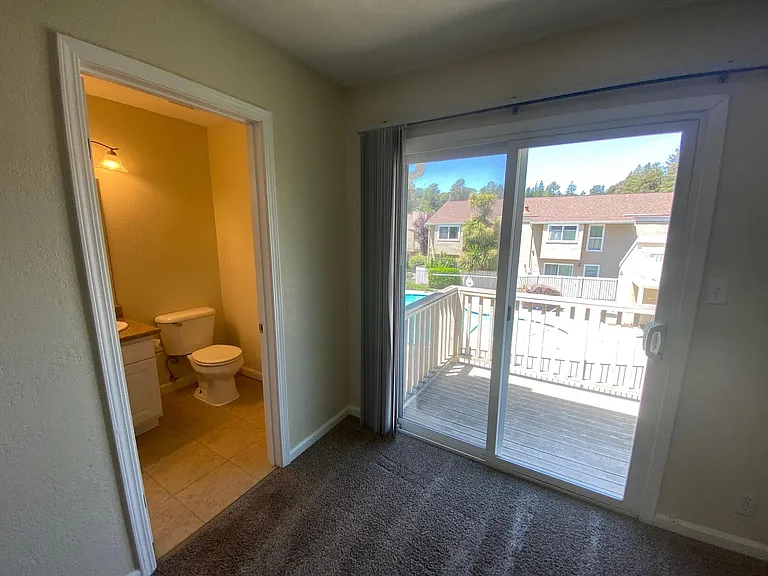4750 Appian Way #60 — Photo 23